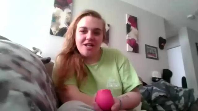 Image 3 of freshwaternewf Stream on Chaturbate on 26 months ago