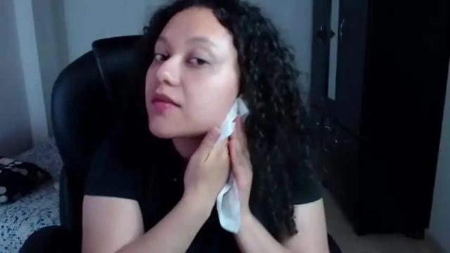 Image 12 of freud_x_louise1 Stream on Chaturbate on 17 months ago