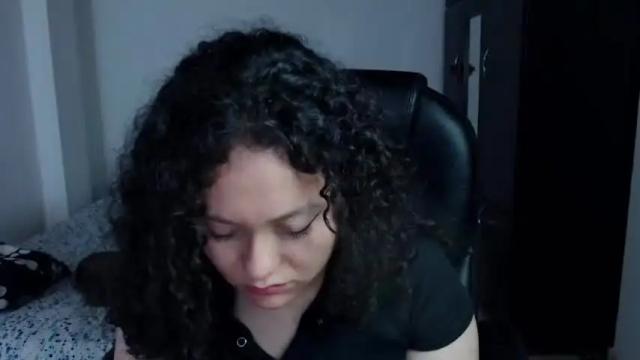 Image 3 of freud_x_louise1 Stream on Chaturbate on 17 months ago