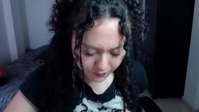Image 10 of freud_x_louise1 Stream on Chaturbate on 17 months ago