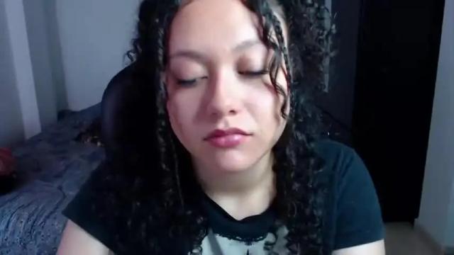 Image 12 of freud_x_louise1 Stream on Chaturbate on 17 months ago