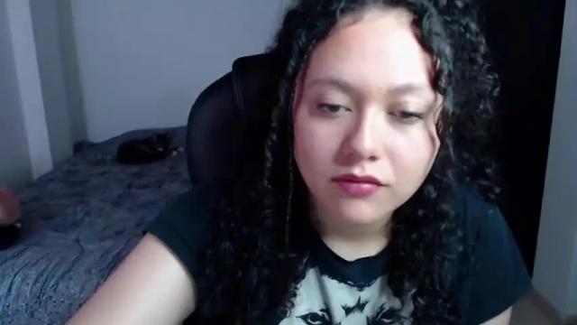 Image 6 of freud_x_louise1 Stream on Chaturbate on 17 months ago