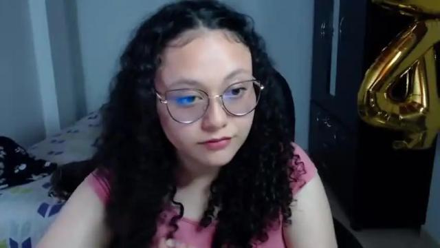 Image 10 of freud_x_louise1 Stream on Chaturbate on 16 months ago