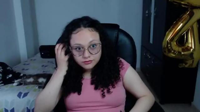 Image 11 of freud_x_louise1 Stream on Chaturbate on 16 months ago