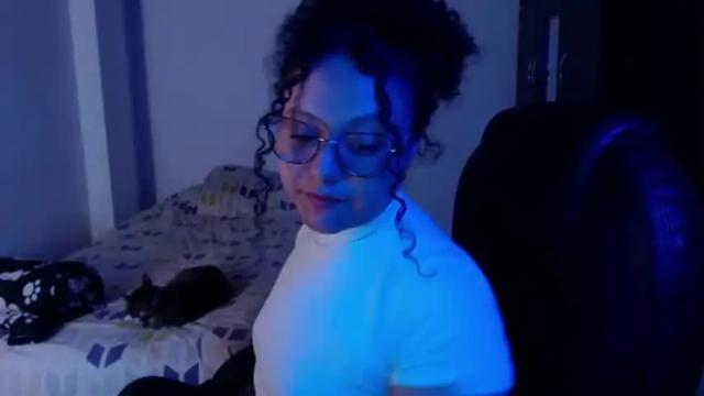 Image 6 of freud_x_louise1 Stream on Chaturbate on 16 months ago