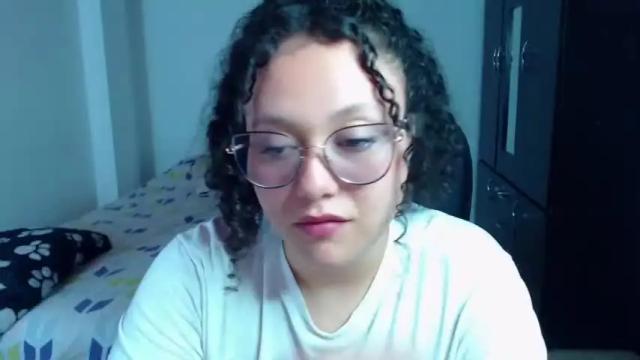 Image 4 of freud_x_louise1 Stream on Chaturbate on 16 months ago