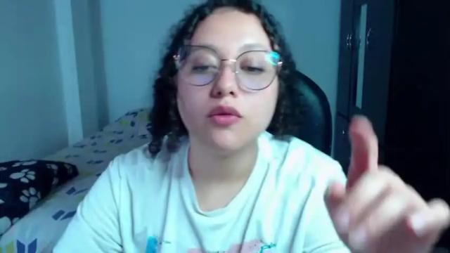 Image 6 of freud_x_louise1 Stream on Chaturbate on 16 months ago