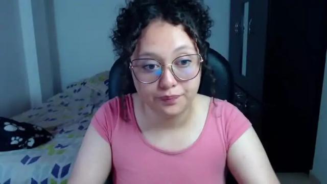 Image 3 of freud_x_louise1 Stream on Chaturbate on 15 months ago