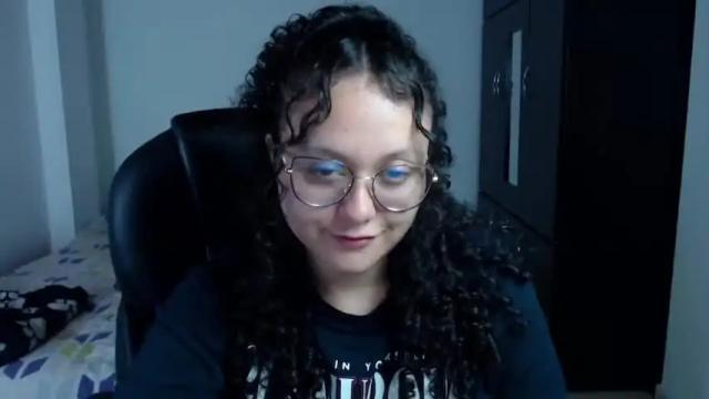 Image 3 of freud_x_louise1 Stream on Chaturbate on 15 months ago