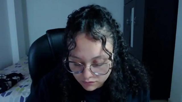 Image 6 of freud_x_louise1 Stream on Chaturbate on 15 months ago