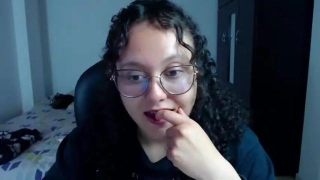 Image 8 of freud_x_louise1 Stream on Chaturbate on 15 months ago