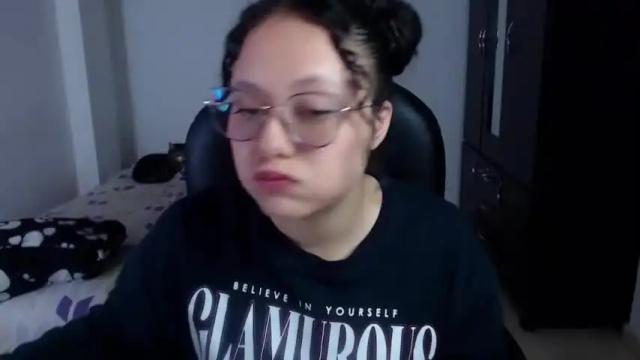 Image 3 of freud_x_louise1 Stream on Chaturbate on 15 months ago