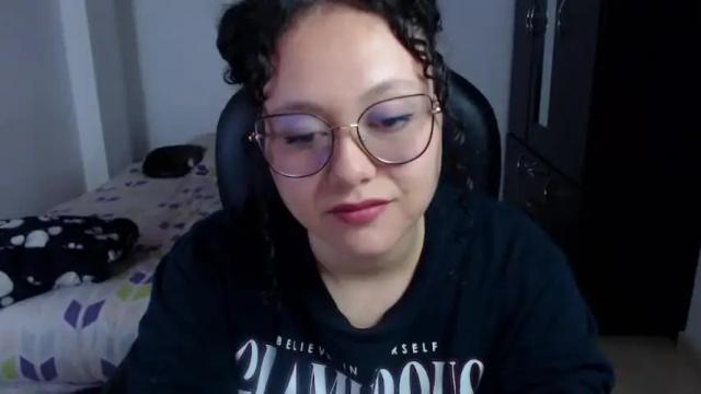 Image 4 of freud_x_louise1 Stream on Chaturbate on 15 months ago