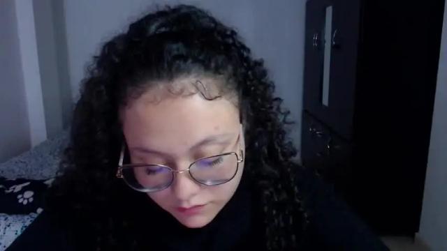 Image 11 of freud_x_louise1 Stream on Chaturbate on 15 months ago