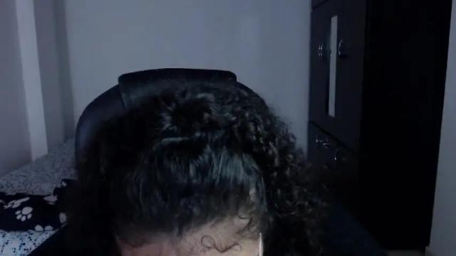 Image 2 of freud_x_louise1 Stream on Chaturbate on 15 months ago