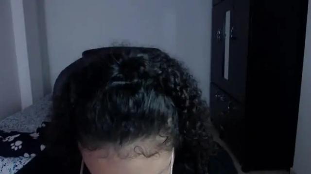 Image 3 of freud_x_louise1 Stream on Chaturbate on 15 months ago