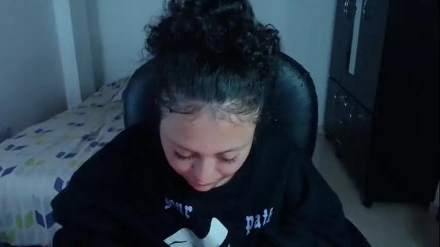 Image 12 of freud_x_louise1 Stream on Chaturbate on 3 months ago