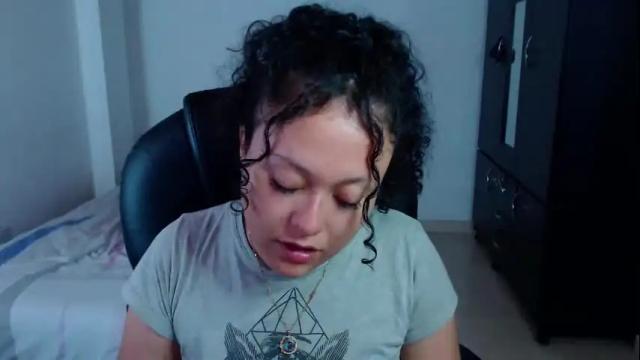 Image 11 of freud_x_louise1 Stream on Chaturbate on 3 months ago