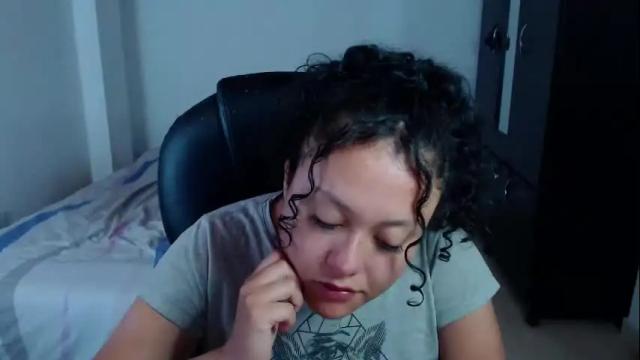 Image 2 of freud_x_louise1 Stream on Chaturbate on 3 months ago
