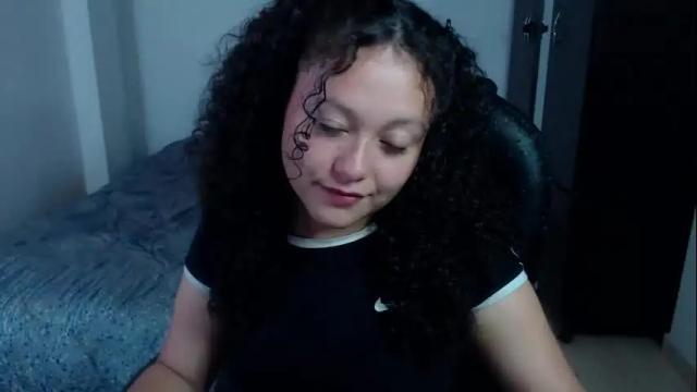 Image 4 of freud_x_louise1 Stream on Chaturbate on 2 months ago