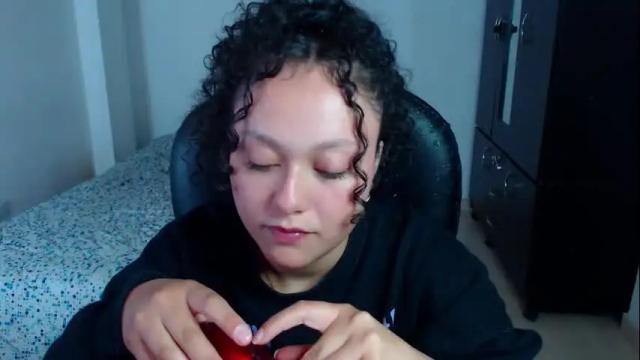 Image 3 of freud_x_louise1 Stream on Chaturbate on 2 months ago