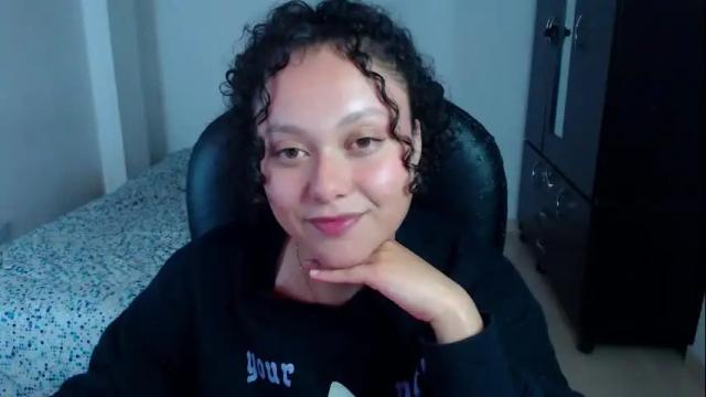Image 4 of freud_x_louise1 Stream on Chaturbate on 2 months ago