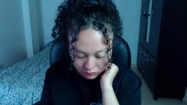 Image 4 of freud_x_louise1 Stream on Chaturbate on 2 months ago