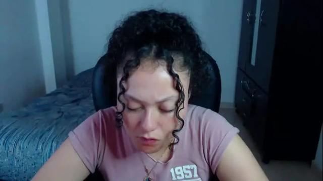 Image 3 of freud_x_louise1 Stream on Chaturbate on 1 month ago