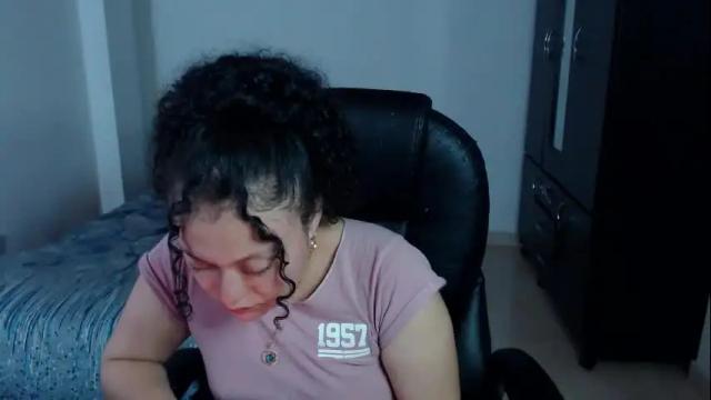 Image 6 of freud_x_louise1 Stream on Chaturbate on 1 month ago