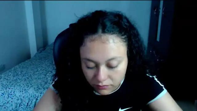 Image 2 of freud_x_louise1 Stream on Chaturbate on 27 days ago