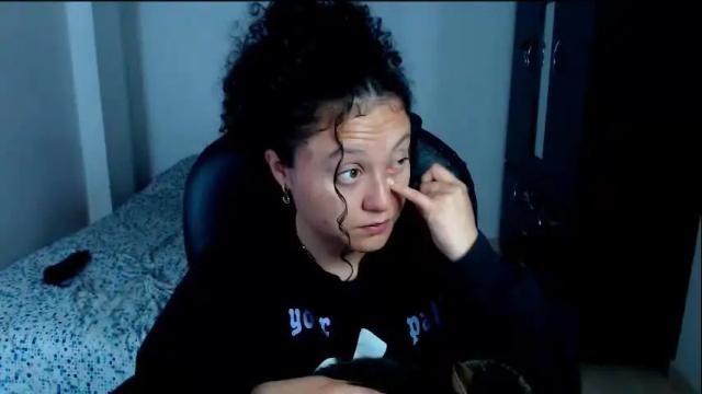 Image 3 of freud_x_louise1 Stream on Chaturbate on 26 days ago