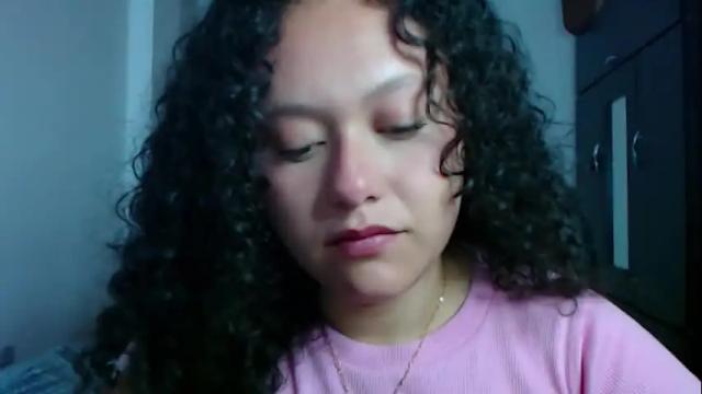 Image 12 of freud_x_louise1 Stream on Chaturbate on 15 days ago