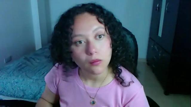 Image 4 of freud_x_louise1 Stream on Chaturbate on 15 days ago