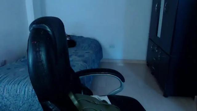 Image 12 of freud_x_louise1 Stream on Chaturbate on 4 days ago