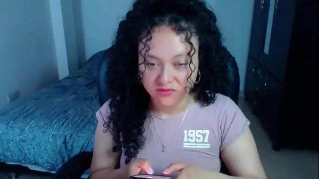 Image 11 of freud_x_louise1 Stream on Chaturbate on 1 month ago