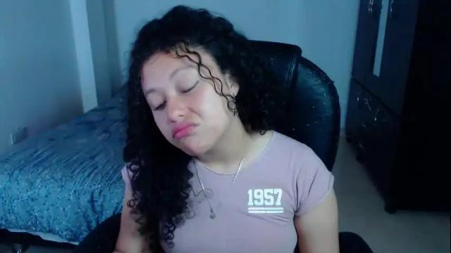 Image 4 of freud_x_louise1 Stream on Chaturbate on 1 month ago