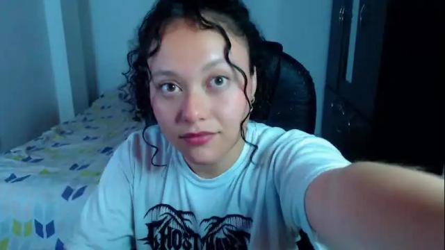 Image 2 of freud_x_louise1 Stream on Chaturbate on 1 month ago