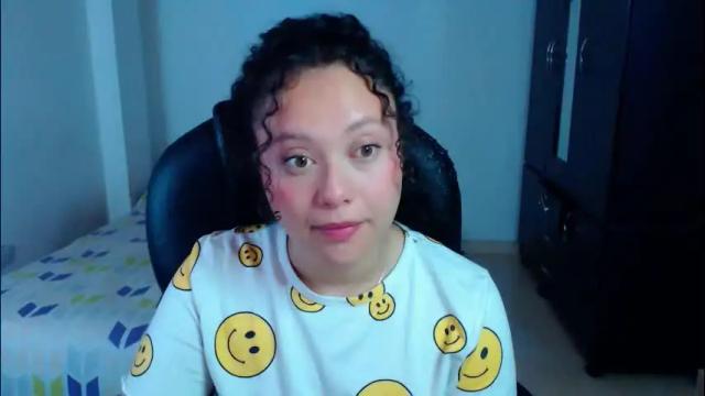 Image 2 of freud_x_louise1 Stream on Chaturbate on 17 days ago