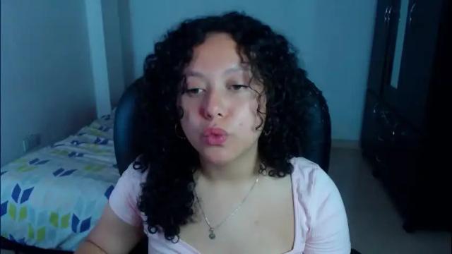 Image 3 of freud_x_louise1 Stream on Chaturbate on 11 days ago