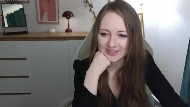 Image 12 of freya_nilsson Stream on Chaturbate on 9 days ago