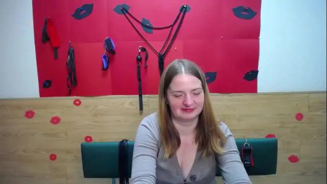 Image 10 of freyadak Stream on Chaturbate on 22 days ago