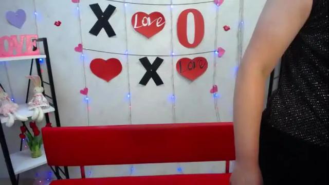 Image 2 of freyadak Stream on Chaturbate on 17 days ago