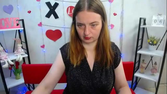 Image 8 of freyadak Stream on Chaturbate on 17 days ago