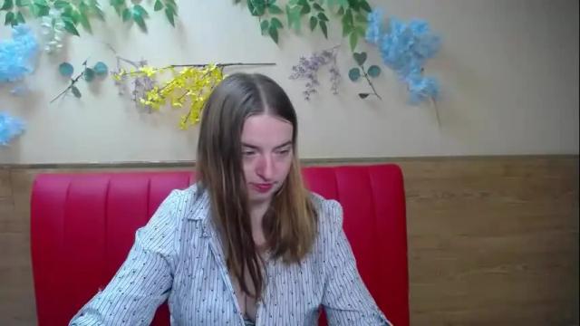 Image 3 of freyadak Stream on Chaturbate on 1 day ago