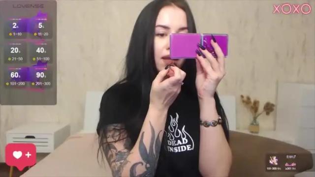 Image 3 of freyahit Stream on Chaturbate on 14 months ago