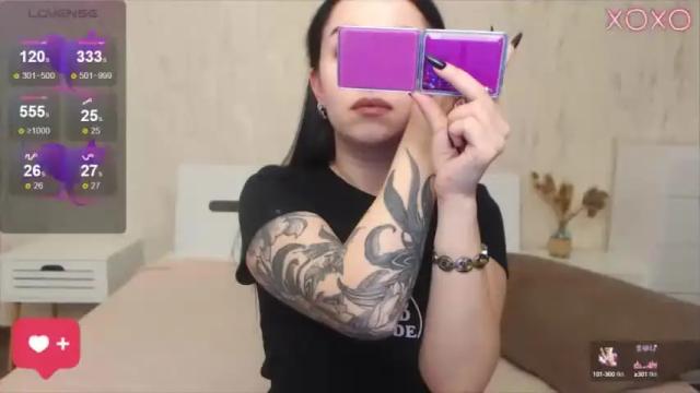 Image 8 of freyahit Stream on Chaturbate on 14 months ago