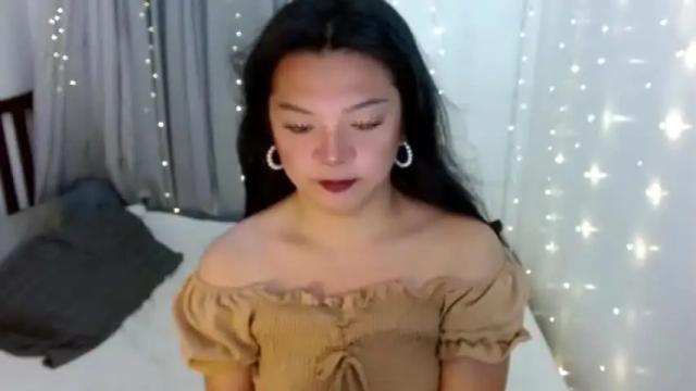 Image 8 of freyalicious69 Stream on Chaturbate on 14 months ago