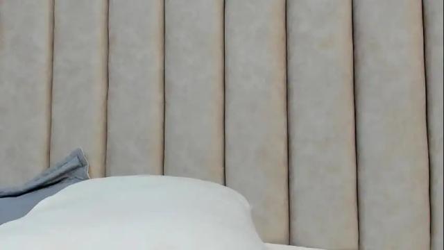 Image 3 of freyamoller Stream on Chaturbate on 1 month ago
