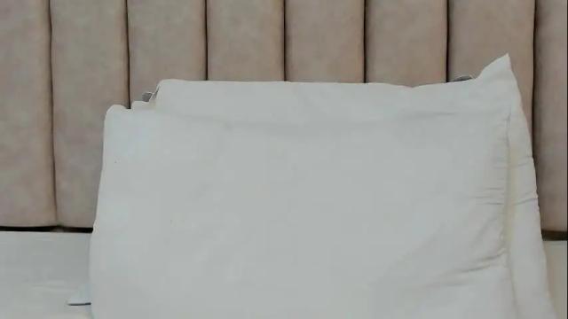 Image 11 of freyamoller Stream on Chaturbate on 25 days ago