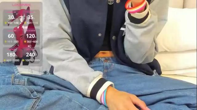 Image 10 of freyamoller Stream on Chaturbate on 23 days ago